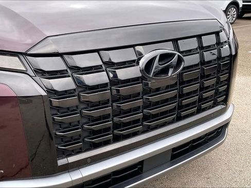 Used 2023 Hyundai Palisade Limited image 5