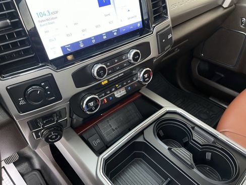 Used 2022 Ford F350 King Ranch w/ King Ranch Ultimate Package image 9