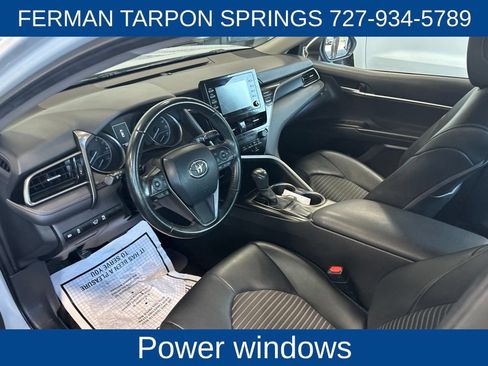 Used 2023 Toyota Camry SE FWD image 8