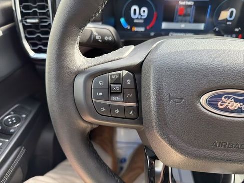 New 2025 Ford Ranger Lariat w/ Chrome Accent Package image 25