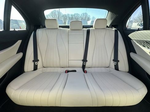 Used 2021 Mercedes-Benz E 450 4MATIC Sedan image 16