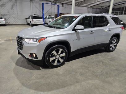 Used 2018 Chevrolet Traverse LT