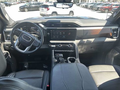 Used 2024 GMC Sierra 1500 Denali w/ Technology Package AWD/4WD image 20