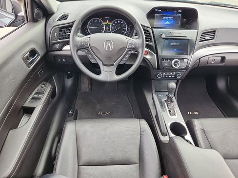 Certified 2017 Acura ILX w/ Premium Package image 11