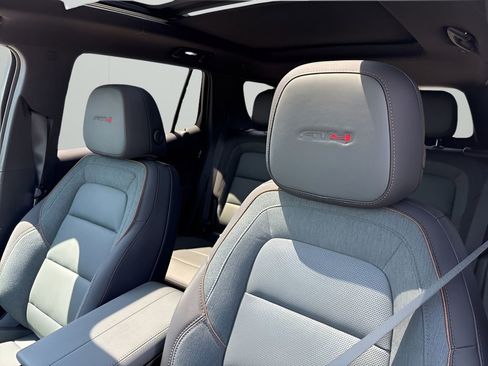 New 2026 GMC Terrain AT4 w/ Technology Package II image 32
