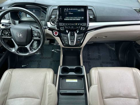 Used 2018 Honda Odyssey Elite image 16