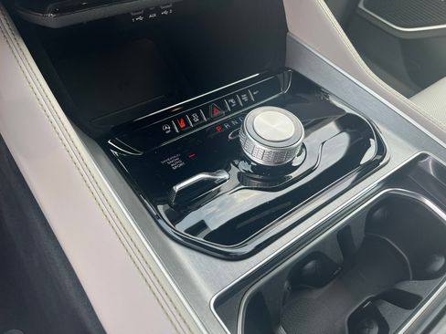 New 2025 Jeep Wagoneer Series II w/ Premium Group I image 20