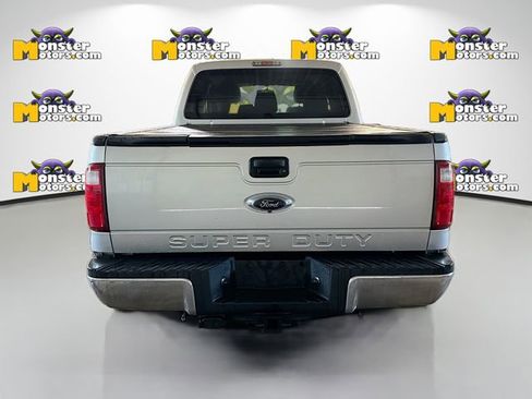 Used 2016 Ford F250 XLT w/ FX4 Off-Road Package AWD/4WD image 5