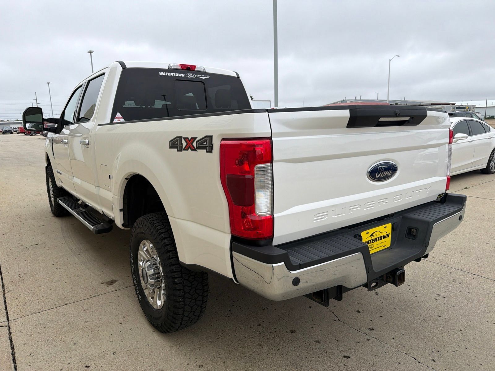 Used 2019 Ford F350 Lariat w/ Lariat Ultimate Package AWD/4WD image 5