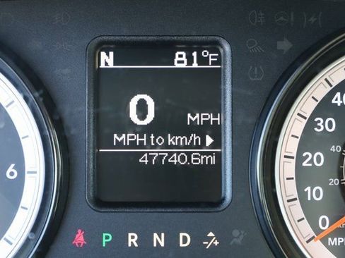 Used 2024 RAM 1500 Classic SLT image 33