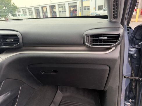 Used 2021 Ford Explorer XLT w/ Equipment Group 202A RWD image 33