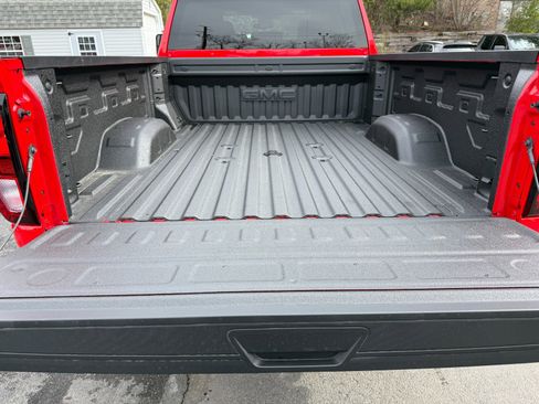 New 2026 GMC Sierra 2500 SLE w/ SLE Value Package; AWD/4WD image 18