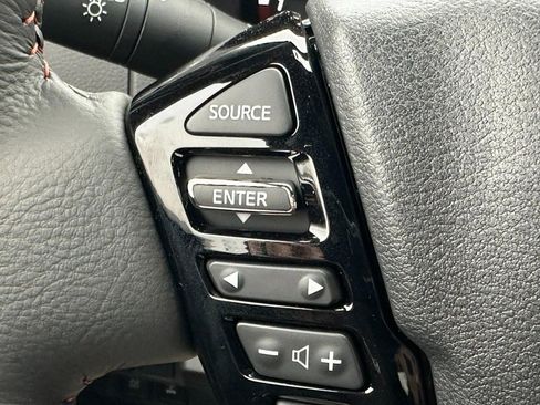 New 2026 Nissan Frontier PRO-4X w/ Pro-4x Convenience Package image 11