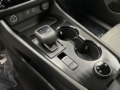 Used 2021 Nissan Rogue S image 16