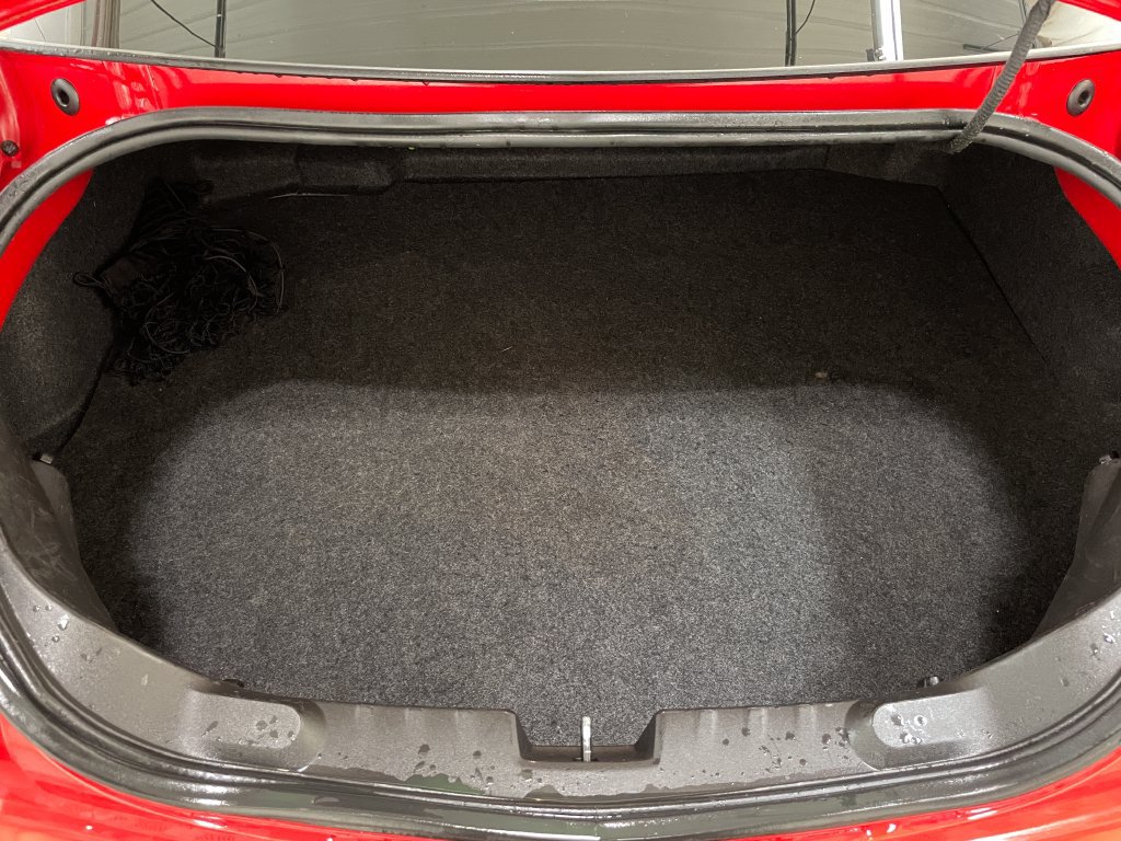 Used 2010 Chevrolet Camaro SS RWD image 40