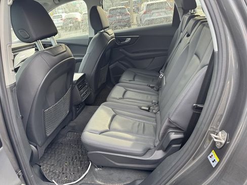 Used 2022 Audi Q7 Premium Plus w/ Premium Plus Package image 8