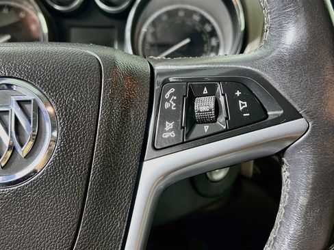 Used 2014 Buick Verano FWD image 19
