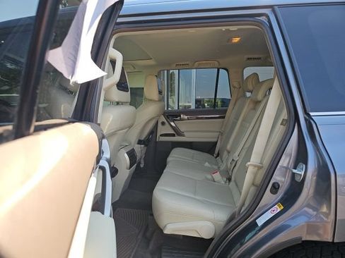 Used 2015 Lexus GX 460 Luxury AWD/4WD image 9