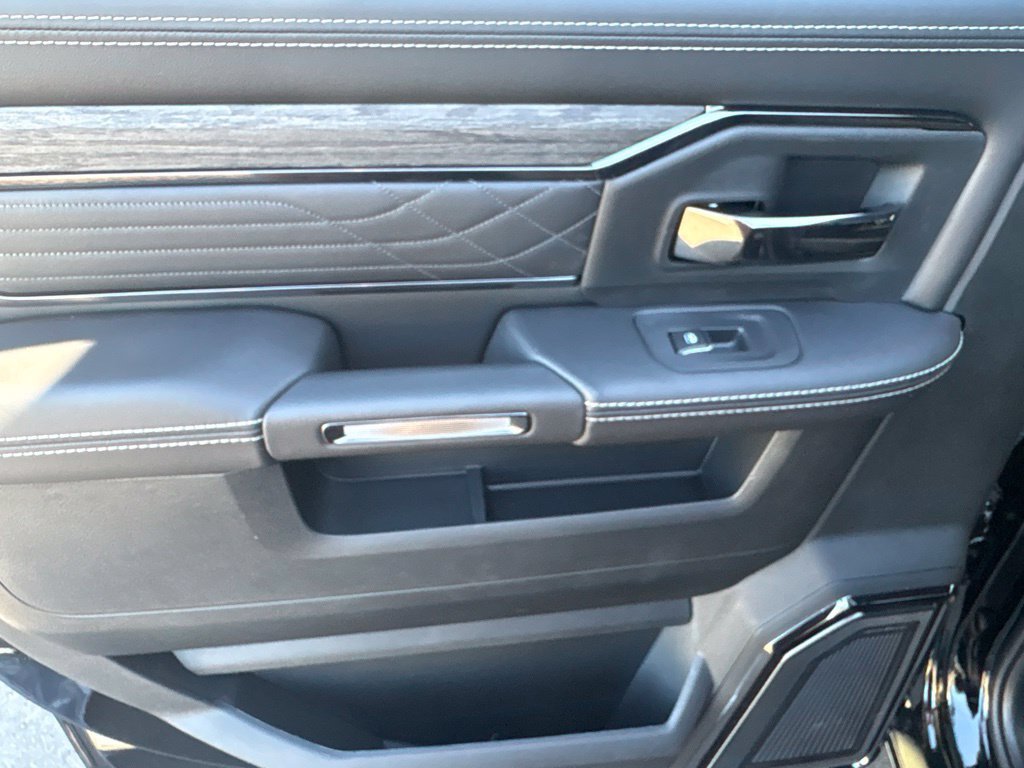 New 2027 RAM 3500 Limited AWD/4WD image 44