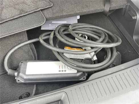 Used 2023 Nissan Ariya FWD image 10