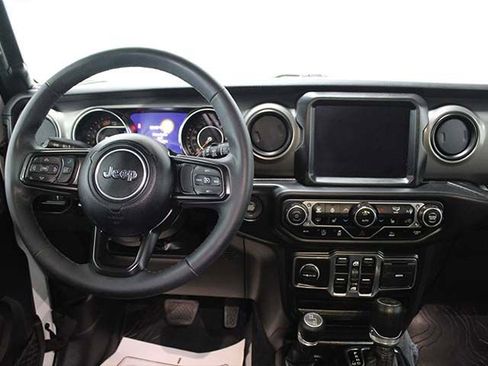 Used 2023 Jeep Wrangler Unlimited Sport AWD/4WD image 12