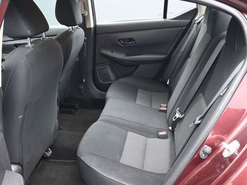 Used 2025 Nissan Sentra SV FWD image 5