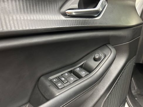 Used 2024 Jeep Grand Cherokee Altitude AWD/4WD image 26