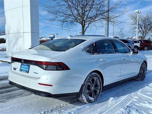 Certified 2023 Honda Accord EX-L image 10