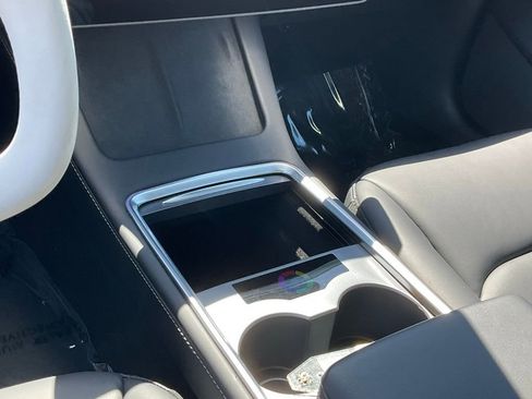 Used 2023 Tesla Model 3 Standard Range image 48