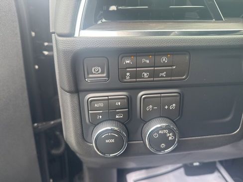 New 2026 Chevrolet Tahoe LS image 27