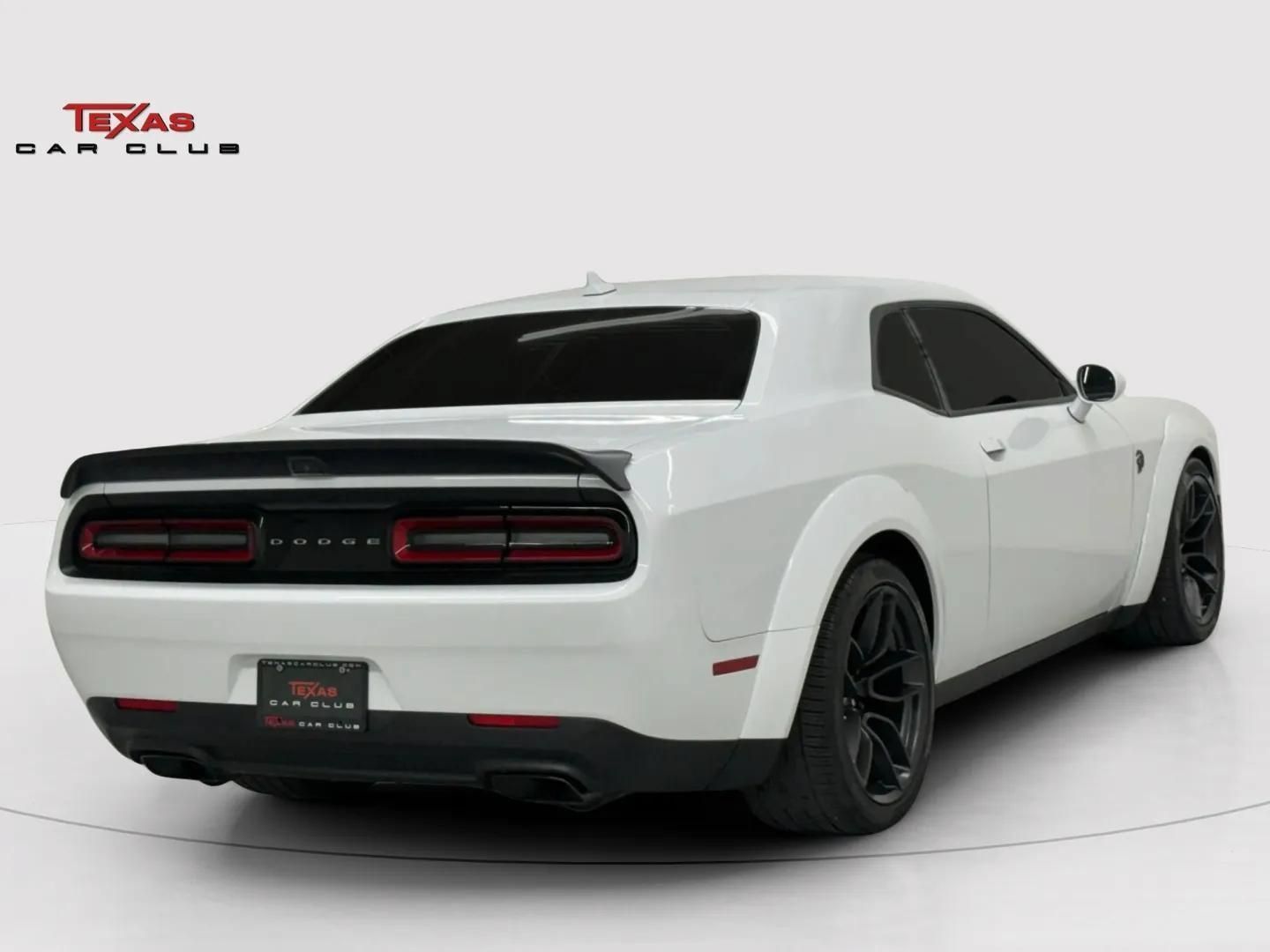 Used 2023 Dodge Challenger SRT Hellcat RWD image 5