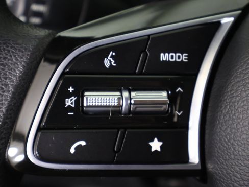 Used 2023 Kia Forte LXS w/ LXS Technology Package image 38