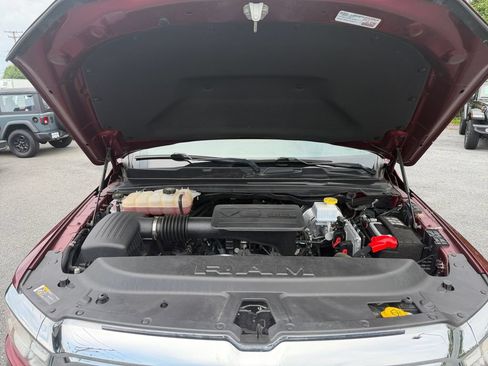 Used 2022 RAM 1500 Big Horn AWD/4WD image 17