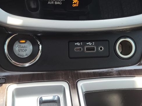 Used 2020 Nissan Murano Platinum FWD image 26