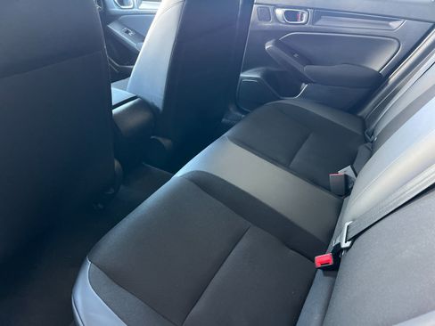 Used 2024 Honda Civic Sport image 12