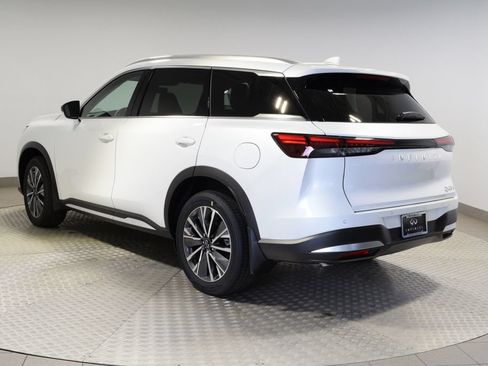 Certified 2026 INFINITI QX60 Luxe w/ Cargo Package AWD/4WD image 8