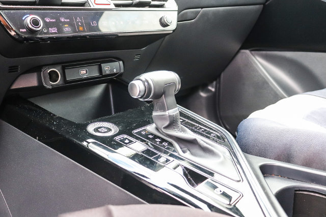 Used 2024 Kia Niro EX FWD image 20