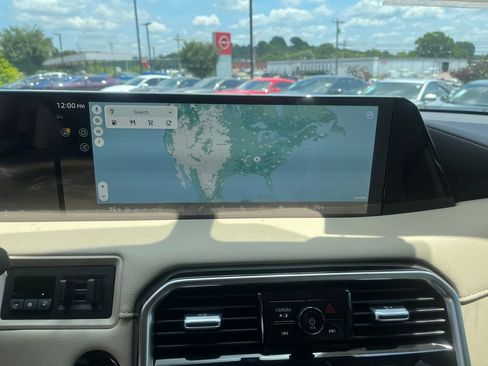 New 2026 Nissan Armada Platinum Reserve AWD/4WD image 18