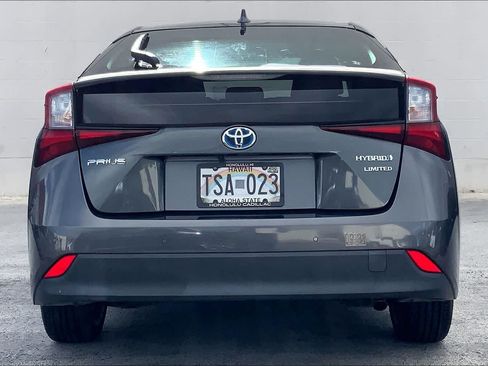 Used 2019 Toyota Prius Limited FWD image 5