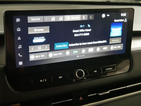 Used 2025 Mitsubishi Outlander SE AWD/4WD image 22