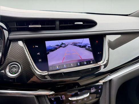 Used 2020 Cadillac XT6 Sport AWD/4WD image 15