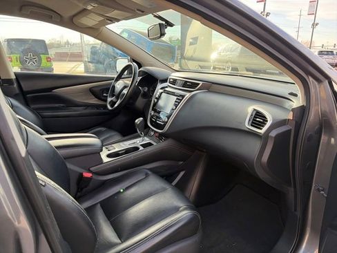 Used 2018 Nissan Murano SL image 24