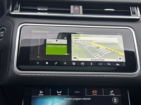 Used 2019 Land Rover Range Rover Velar S image 29