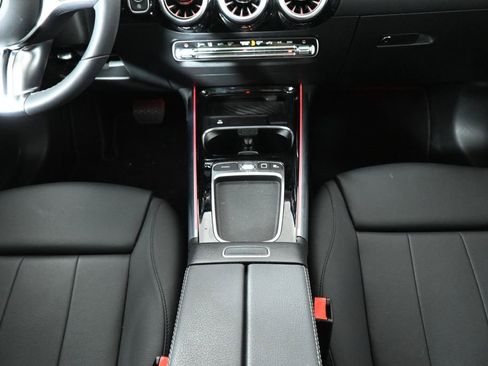 Certified 2026 Mercedes-Benz GLA 250 4MATIC image 24