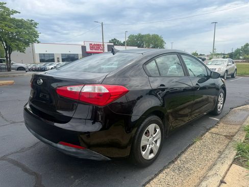 Used 2016 Kia Forte LX FWD image 7