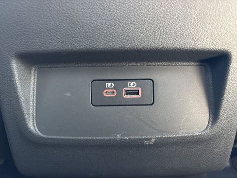 Used 2026 Nissan Frontier PRO-4X AWD/4WD image 16