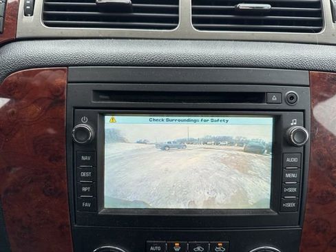 Used 2010 Chevrolet Silverado 1500 LTZ w/ Convenience Package image 18