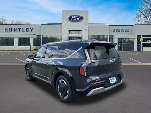 Used 2024 Kia EV9 Land AWD/4WD image 6