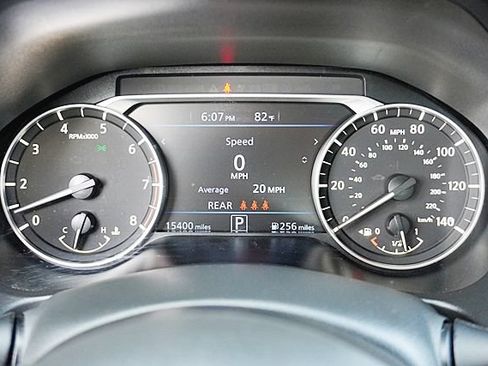 Used 2025 Nissan Altima 2.5 SV FWD image 30