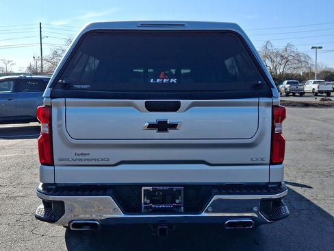 Certified 2022 Chevrolet Silverado 1500 LTZ w/ LTZ Premium Package image 5